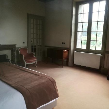 オービュッソン Chateau Sallandrouze Bed & Breakfast エクステリア 写真